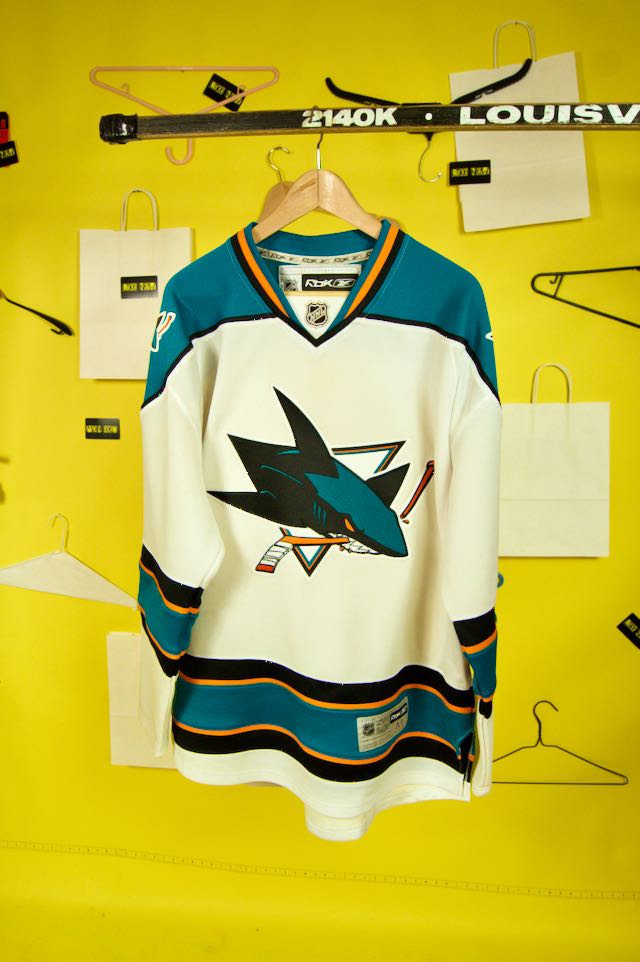 San Jose Sharks size 54 fits like a 56 - Adidas TEAM CLASSICS NHL Hockey  Jersey