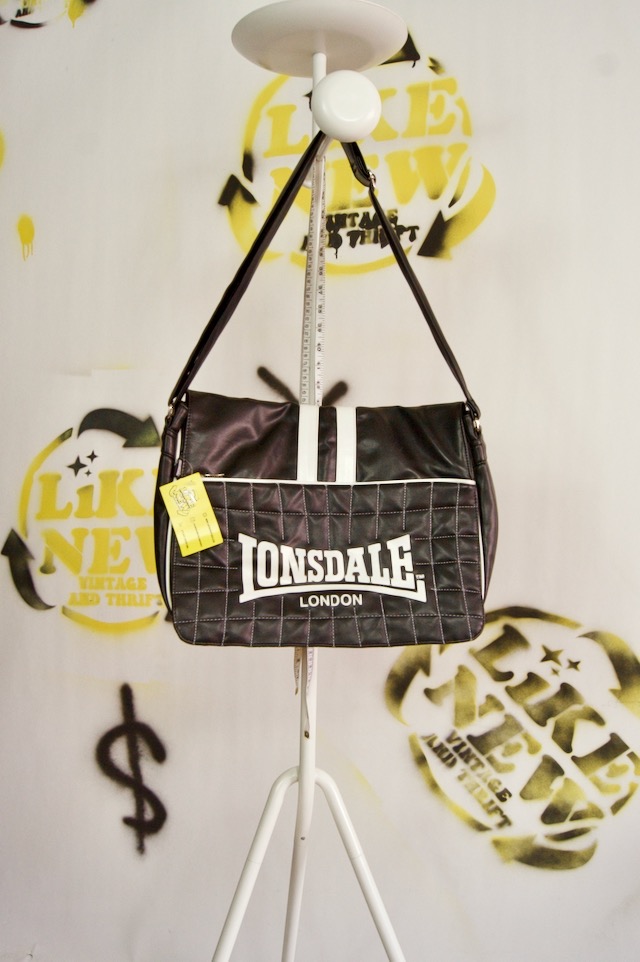 Vintage Lonsdale London Black Leather Shoulder Bag – Like New Vintage
